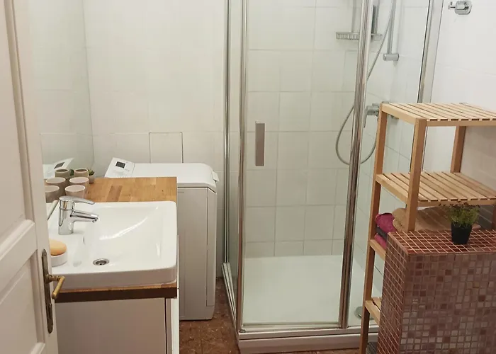 Mona Lisa براتسيلافا